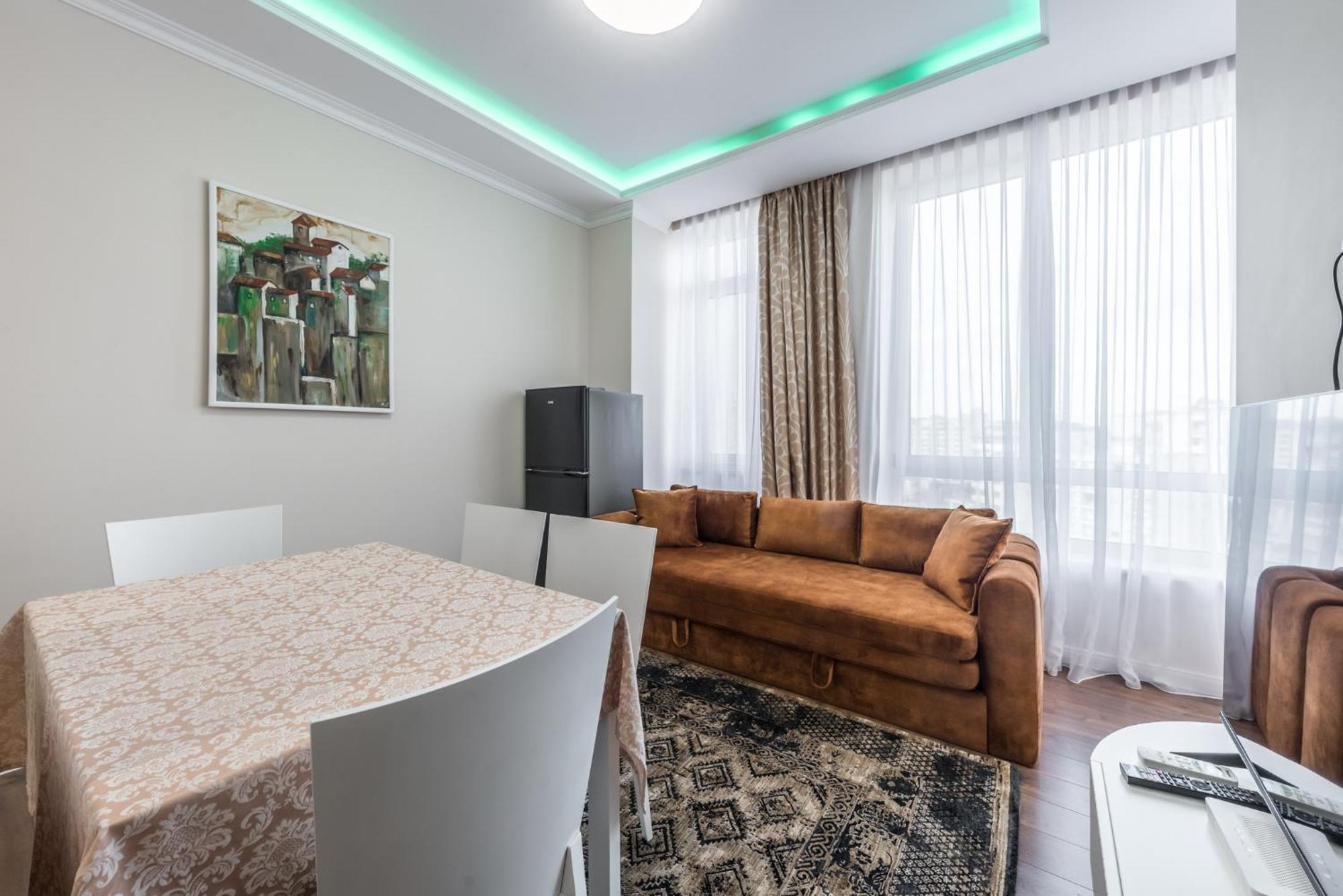 Sky Apartment *